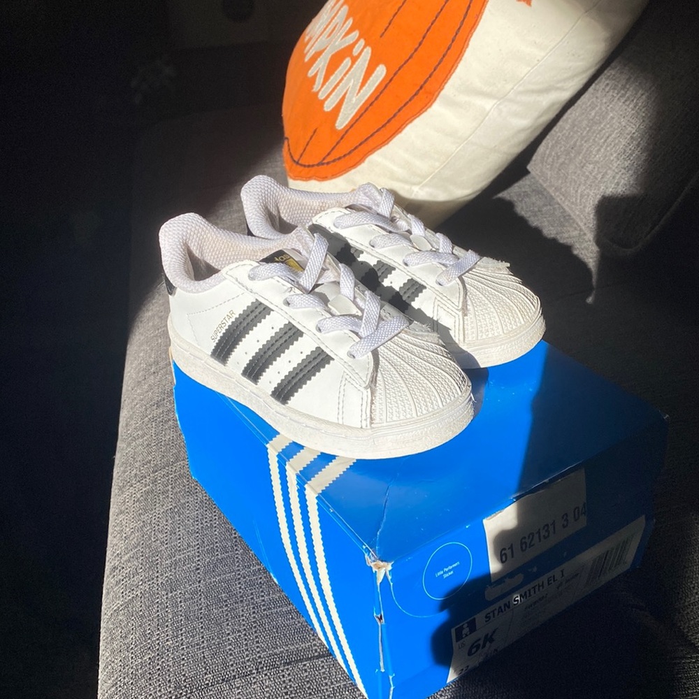 Original adidas